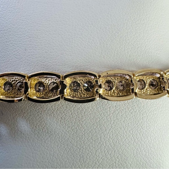10K Yellow Gold Diamonds Bracelet Double Row - Picture 5 of 6